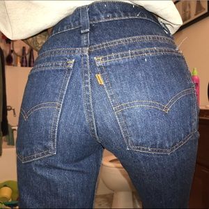 Flared orange tab Levi’s